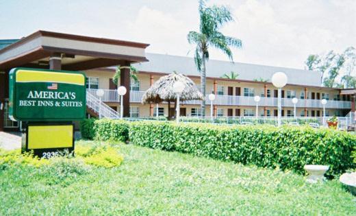 America's Best Inn&Suites Fort Lauderdale North Buitenkant foto